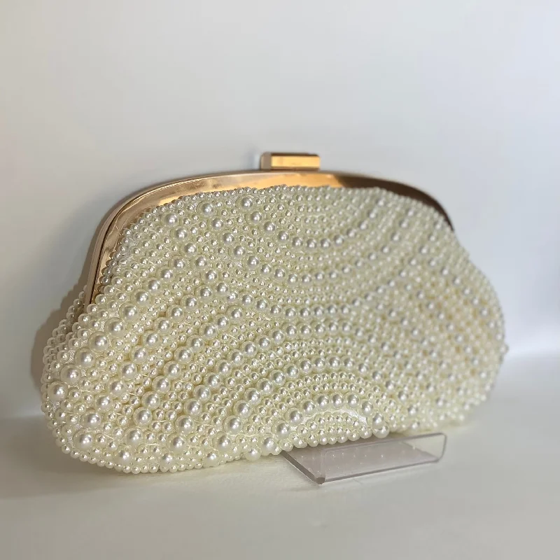 Pearl Purse- Classic