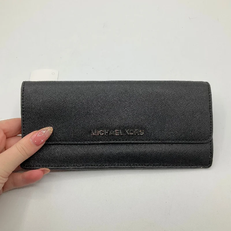 Wallet Designer By Michael Kors, Size: Medium