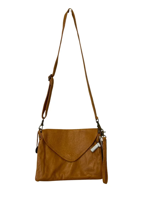 Crossbody Leather By Clothes Mentor, Size: Medium