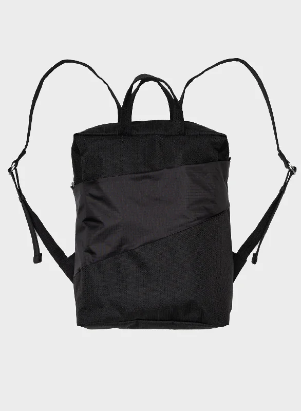 The New Backpack Black & Black